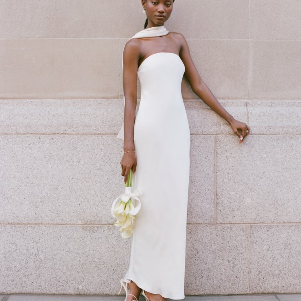 Abercrombie & Fitch Strapless Cream Dress